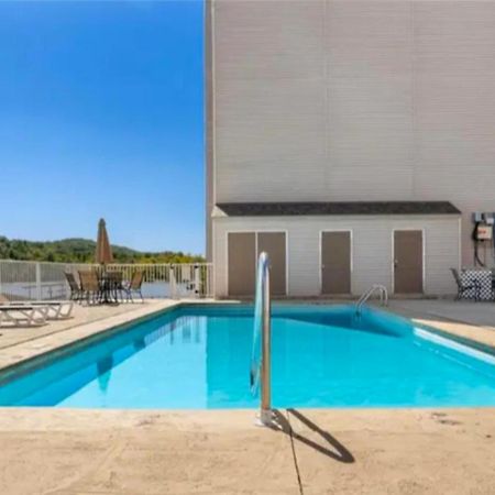 Perfect Condo, 31 Mm, Hoa Pool, Fishing Camdenton Ngoại thất bức ảnh