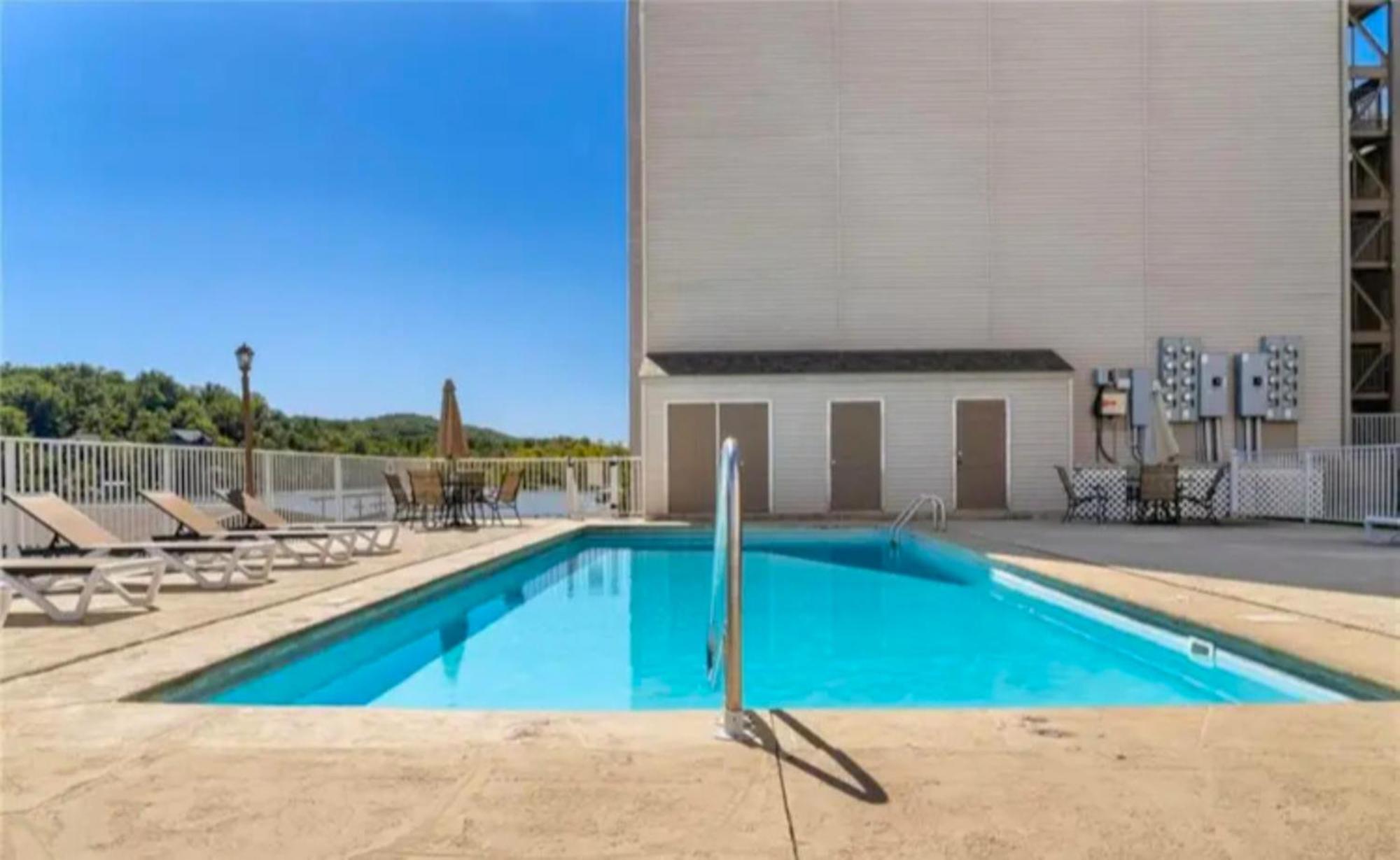 Perfect Condo, 31 Mm, Hoa Pool, Fishing Camdenton Ngoại thất bức ảnh